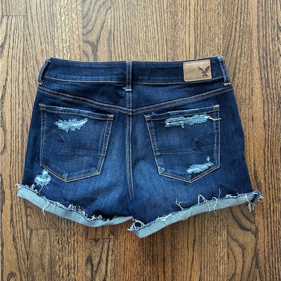 American Eagle High Rise Ripped Short - Picture 2 of 4